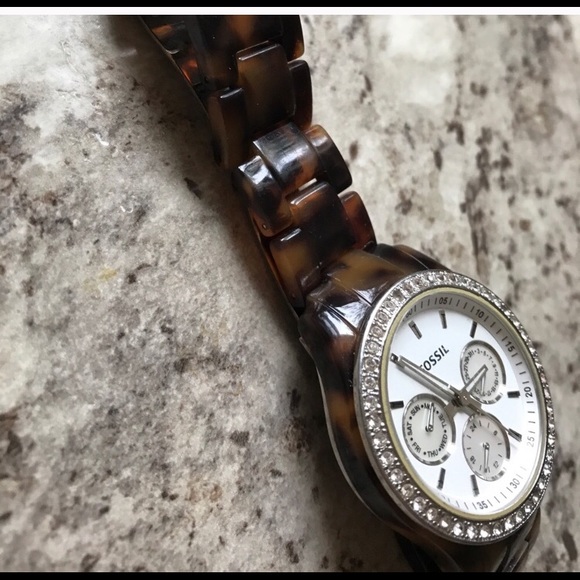 Fossil tortoise shell watch - Picture 2 of 2